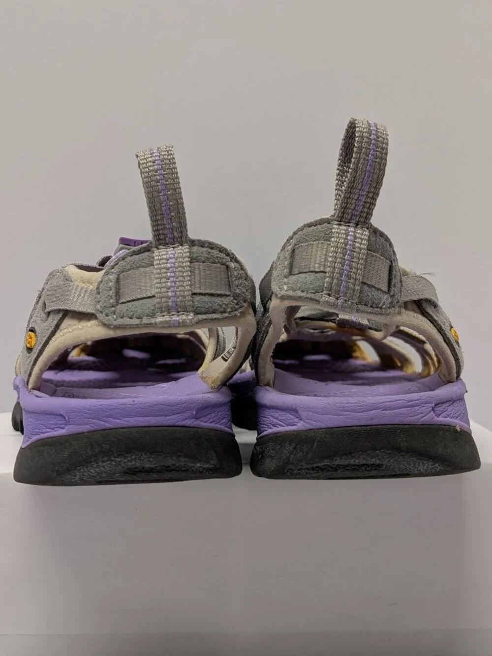 KEEN Whisper Sandal in Light Grey & Orchid